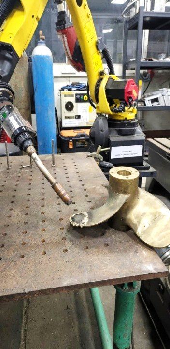 Robotic WAAM repair of a propeller blade
